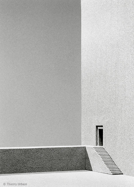 Archillect ID 2384