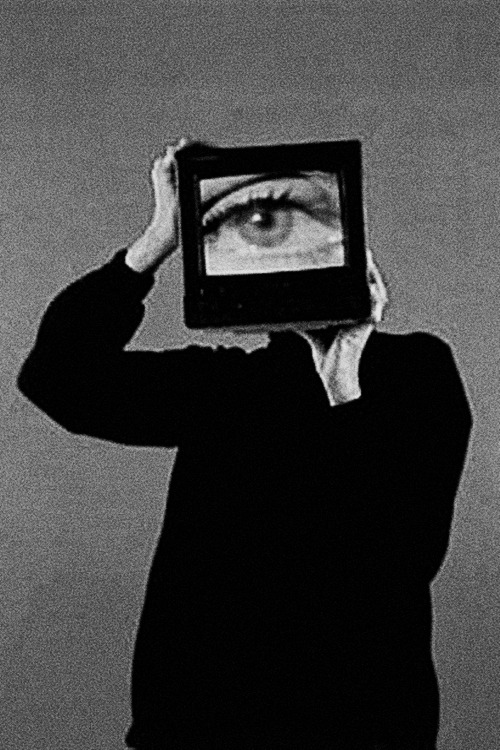 Archillect ID 2781