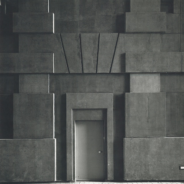 Archillect ID 2820