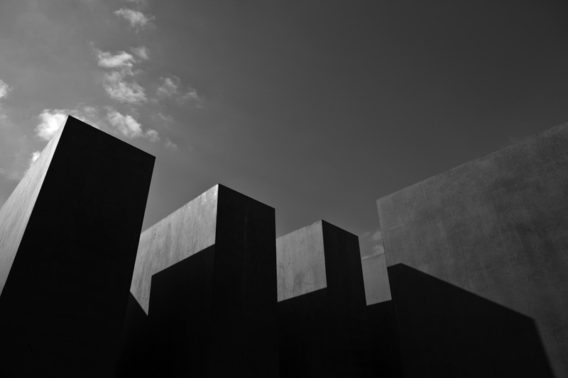 Archillect Archive ID 703