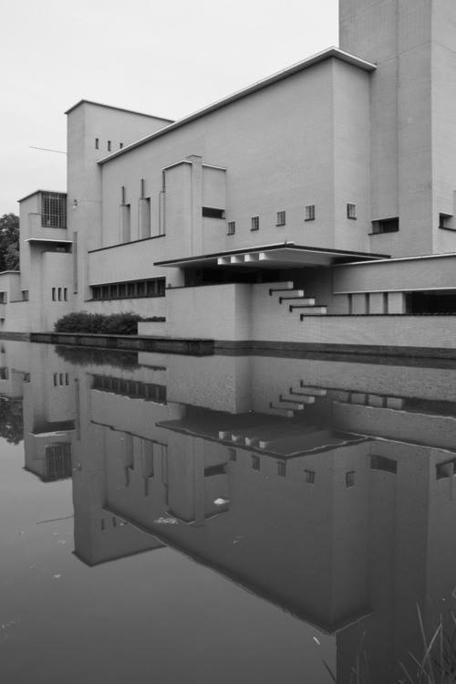 Archillect Archive ID 7259