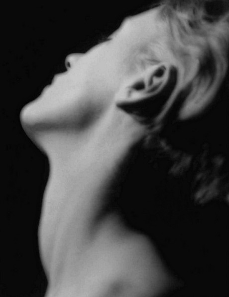 Archillect Archive ID 726