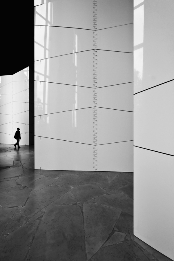 Archillect Archive ID 7979