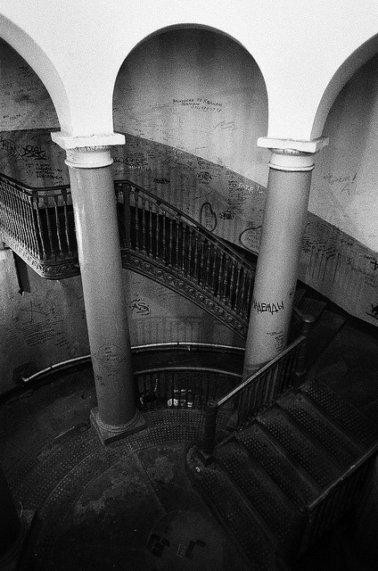 Archillect Archive ID 7992