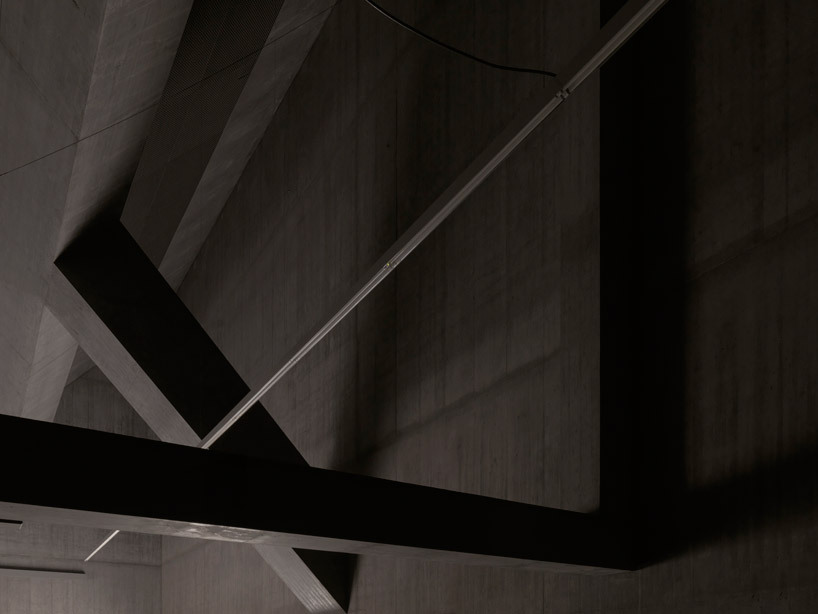 Archillect Archive ID 7994