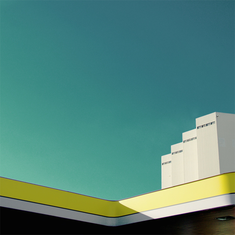 Archillect ID 9748