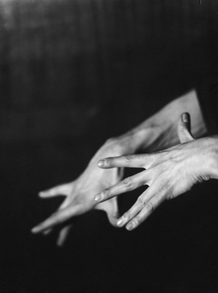Archillect ID 10220