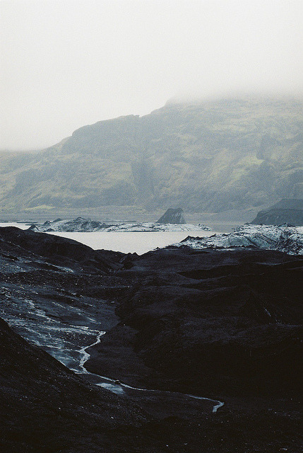 Archillect ID 10896