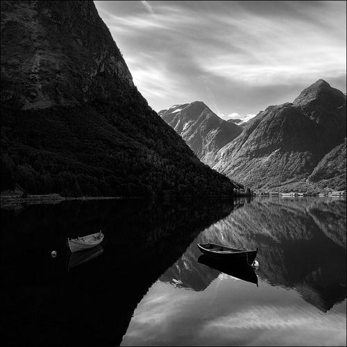 Archillect ID 12978