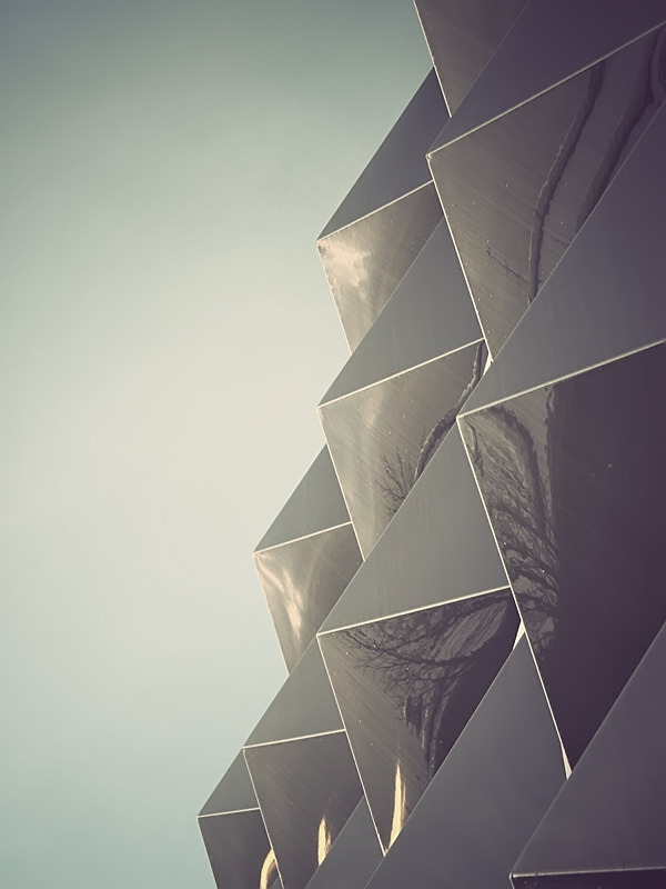 Archillect ID 12983