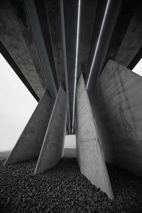 Archillect ID 17934