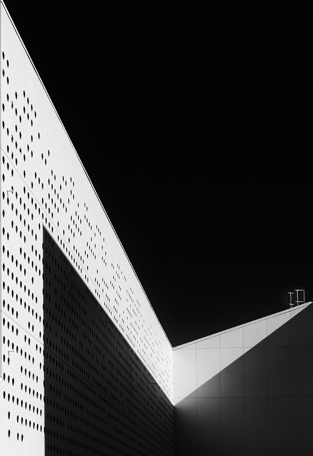 Archillect ID 24563