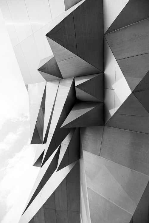 Archillect ID 24844