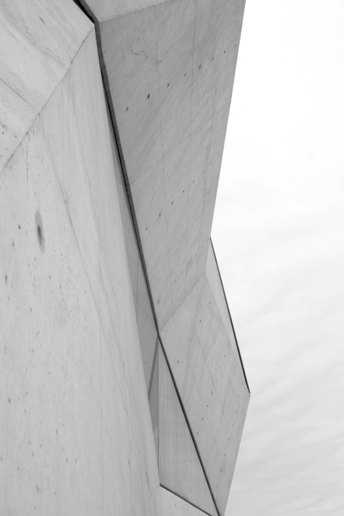 Archillect ID 26039