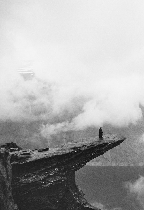 Archillect ID 26587