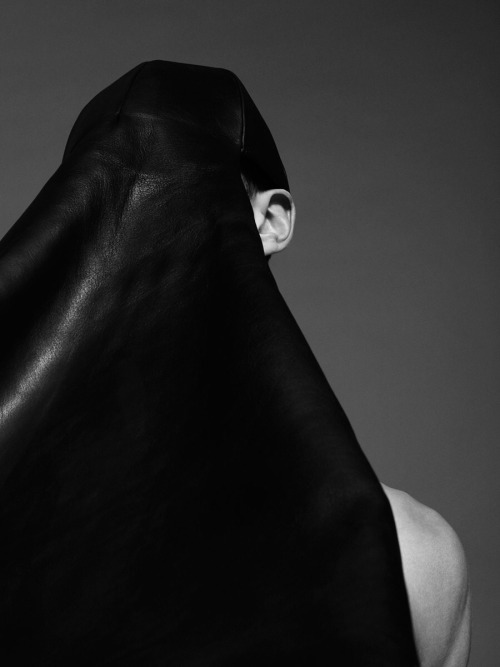 Archillect ID 27223