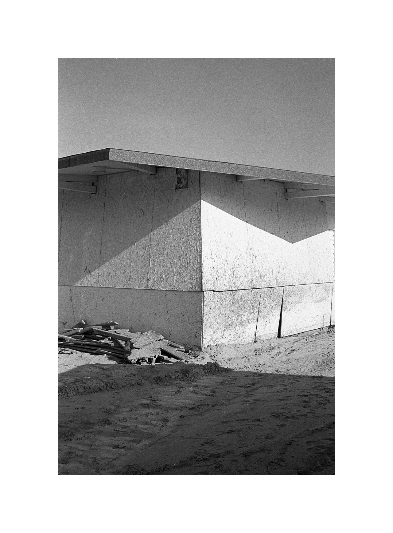 Archillect ID 27435