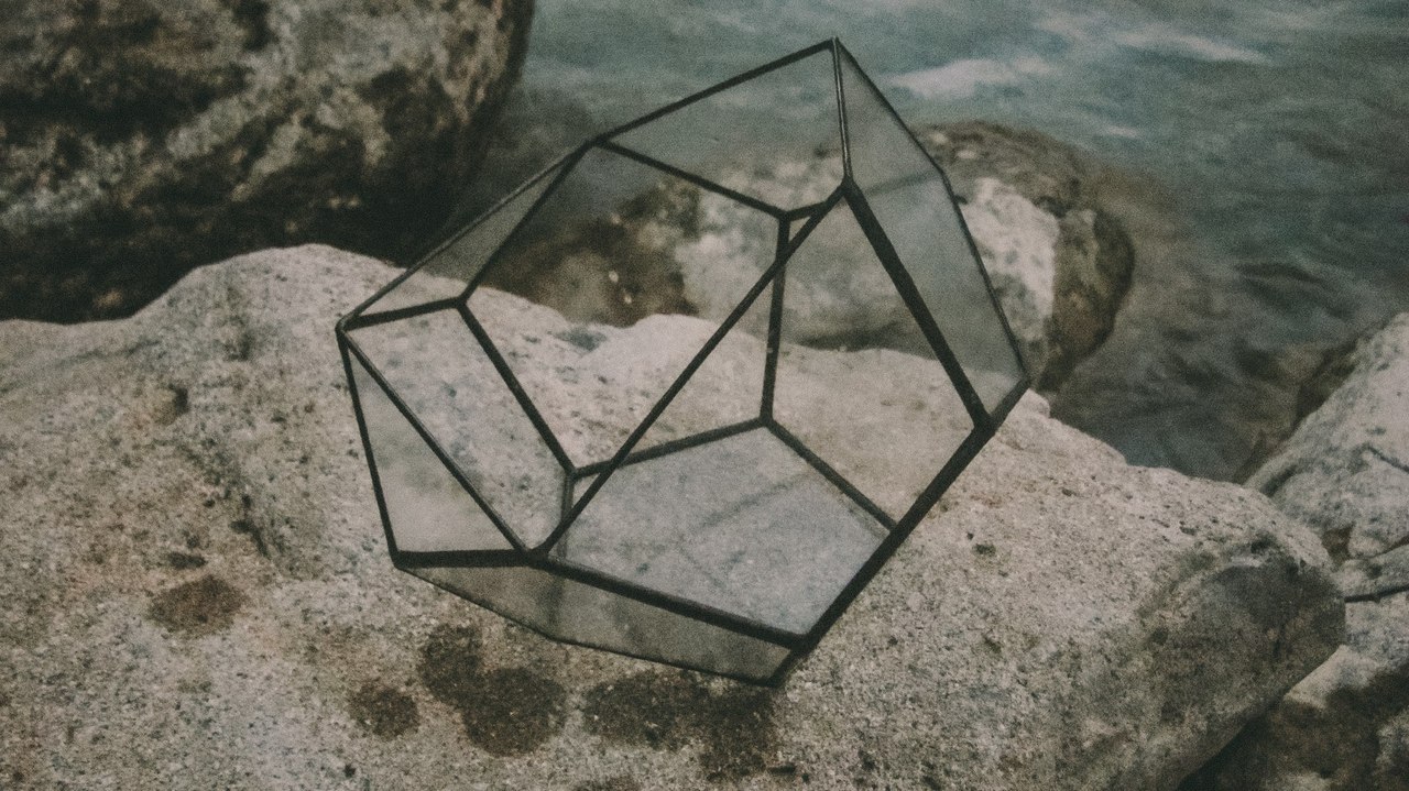 Archillect ID 27670