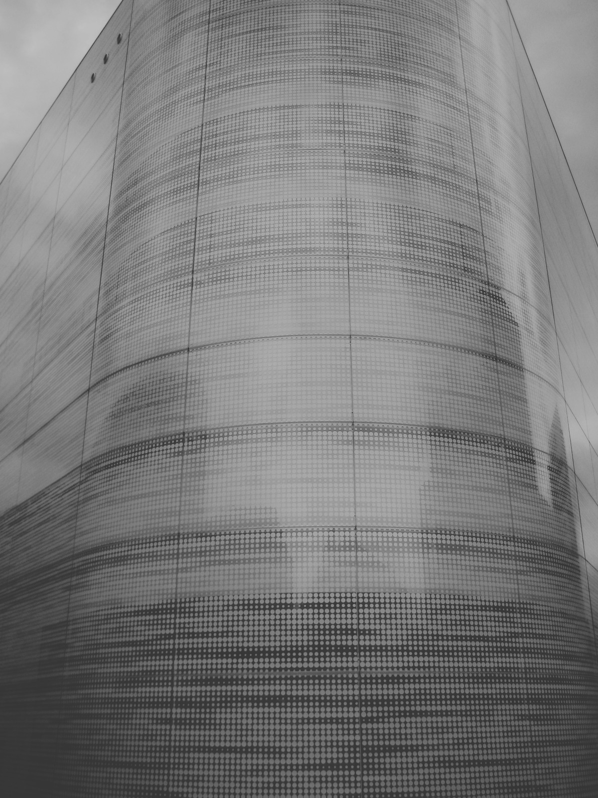 Archillect ID 29348