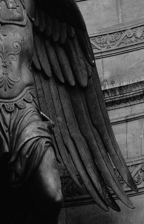 Archillect ID 31274