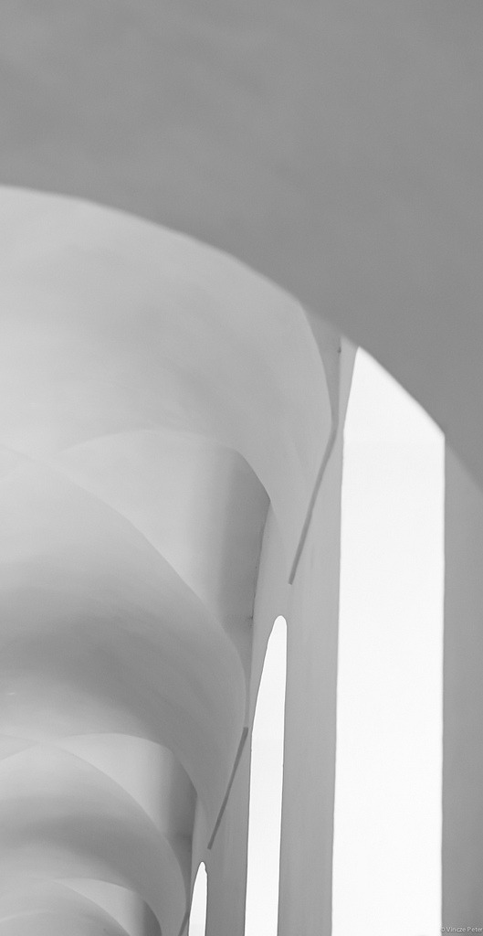 Archillect ID 31672