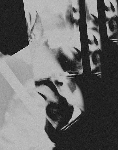 Archillect ID 31850