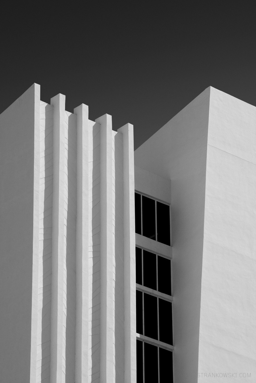 Archillect ID 32094