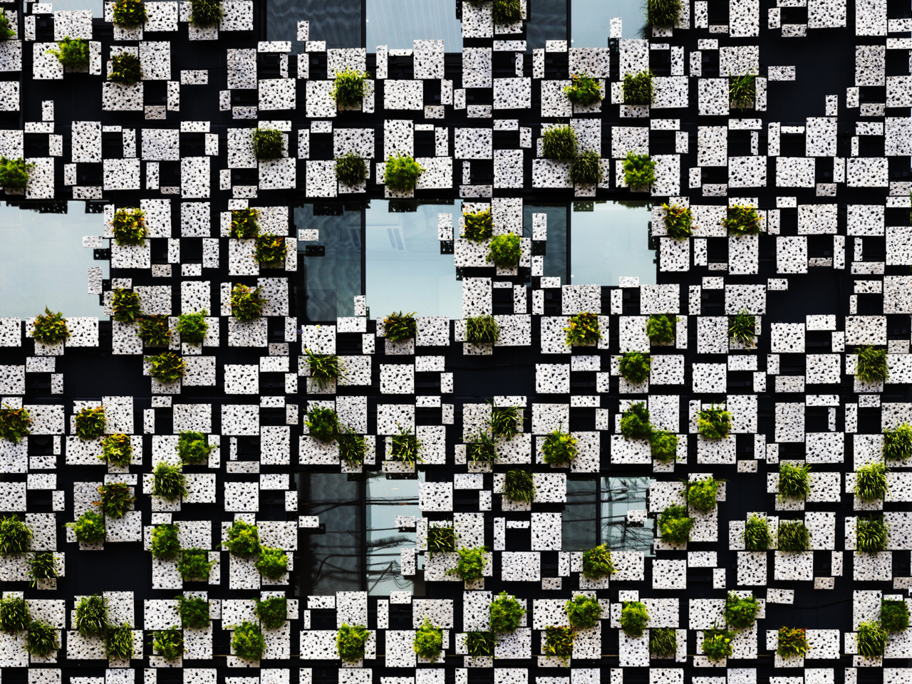 Archillect ID 32586