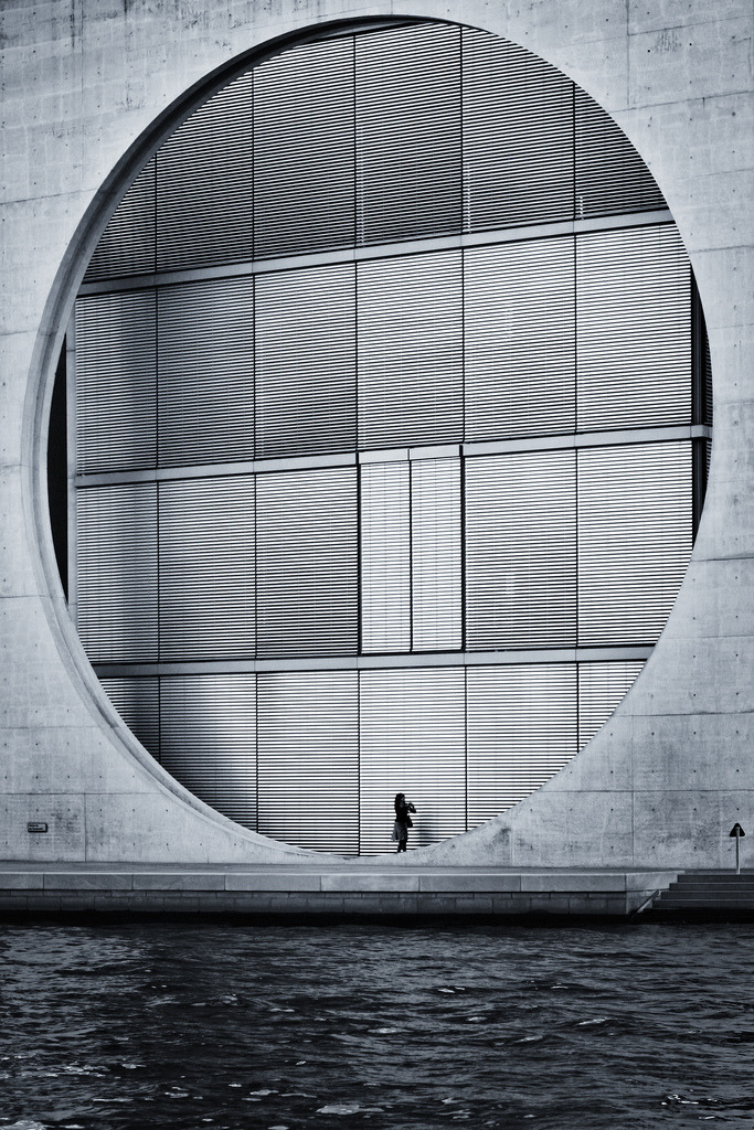 Archillect ID 32645