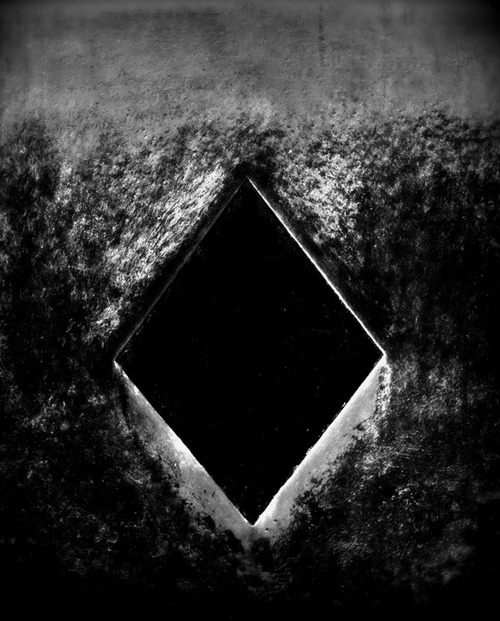 Archillect ID 32746