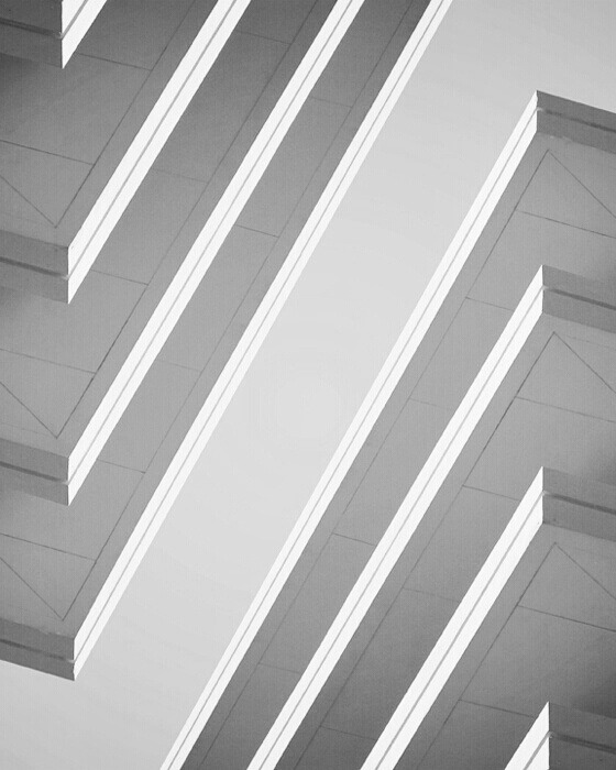 Archillect ID 33472