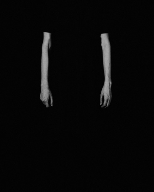Archillect ID 33593