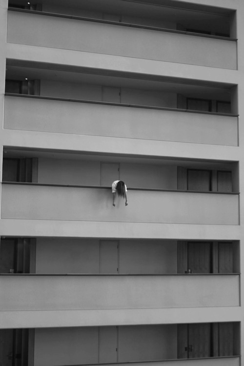 Archillect ID 33920