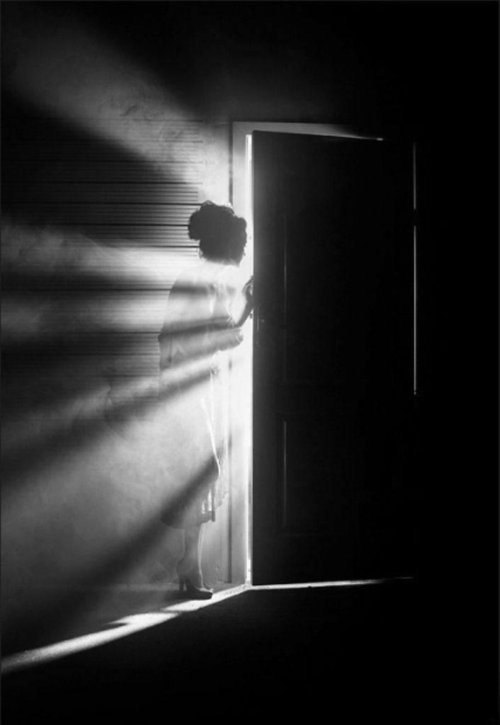 Archillect ID 34166