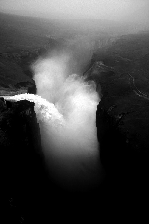Archillect ID 35099