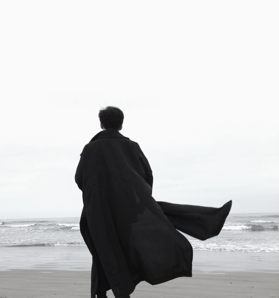 Archillect ID 35322