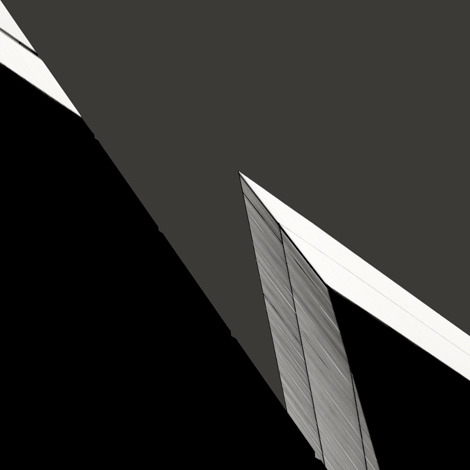 Archillect ID 35570