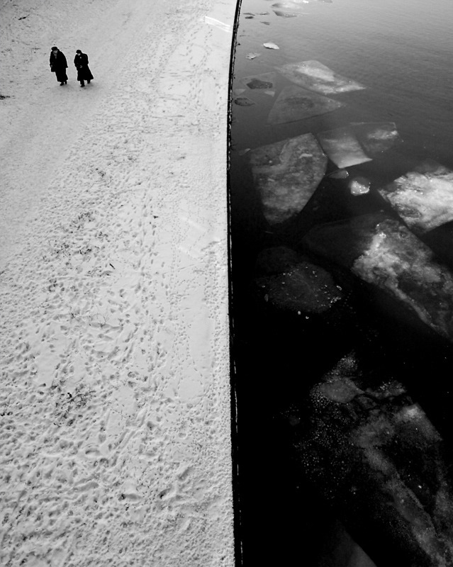Archillect ID 35646