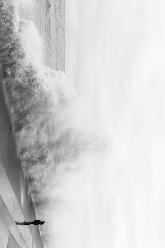 Archillect ID 35702