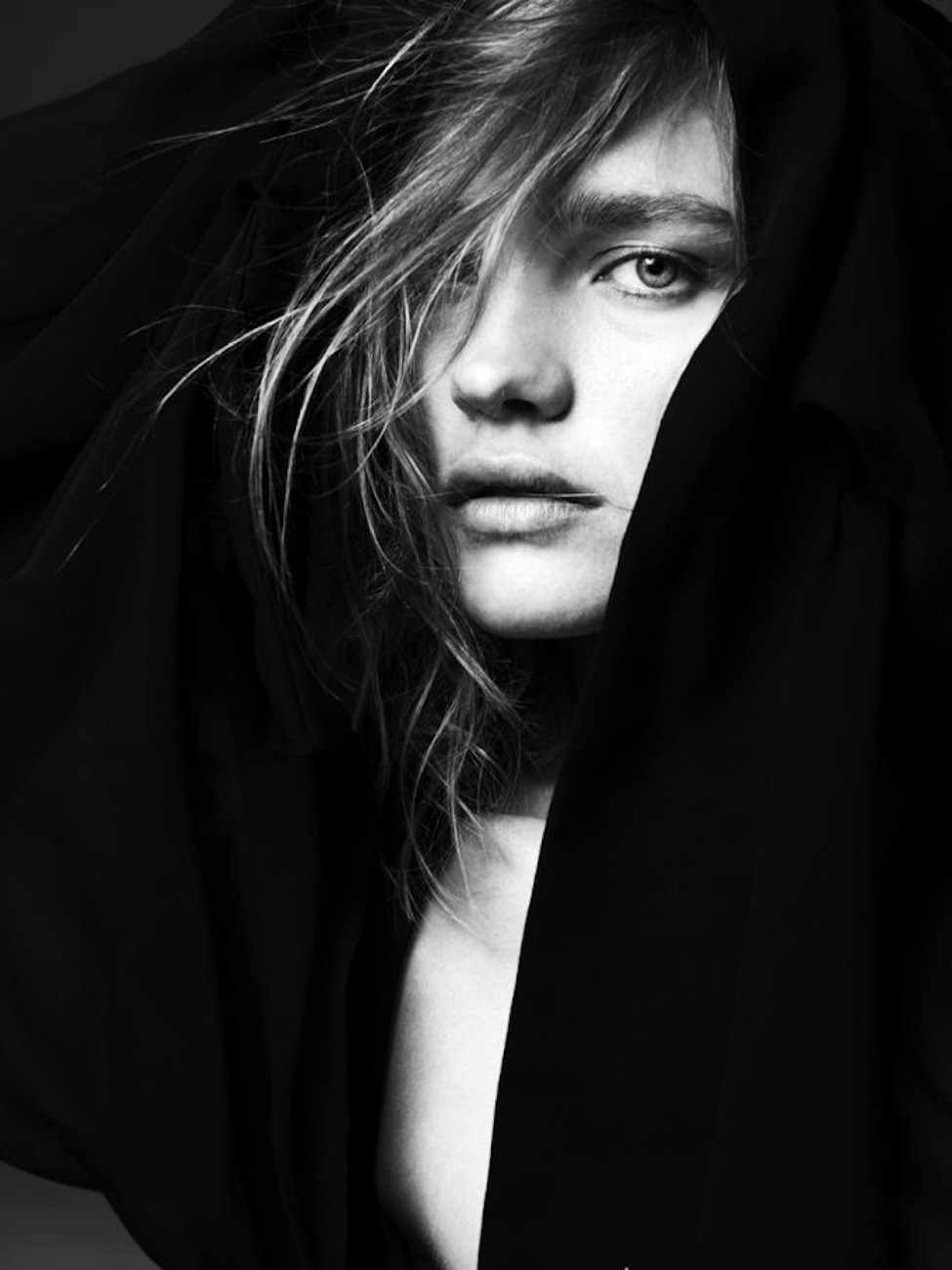 Archillect ID 35870