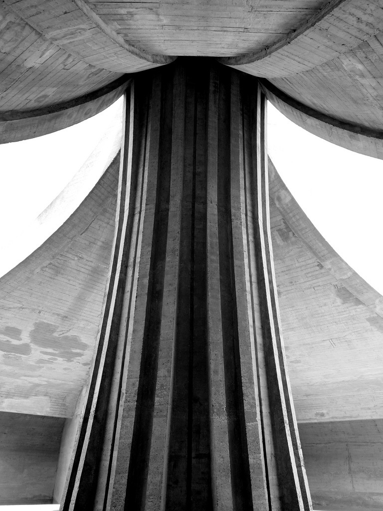 Archillect ID 36050