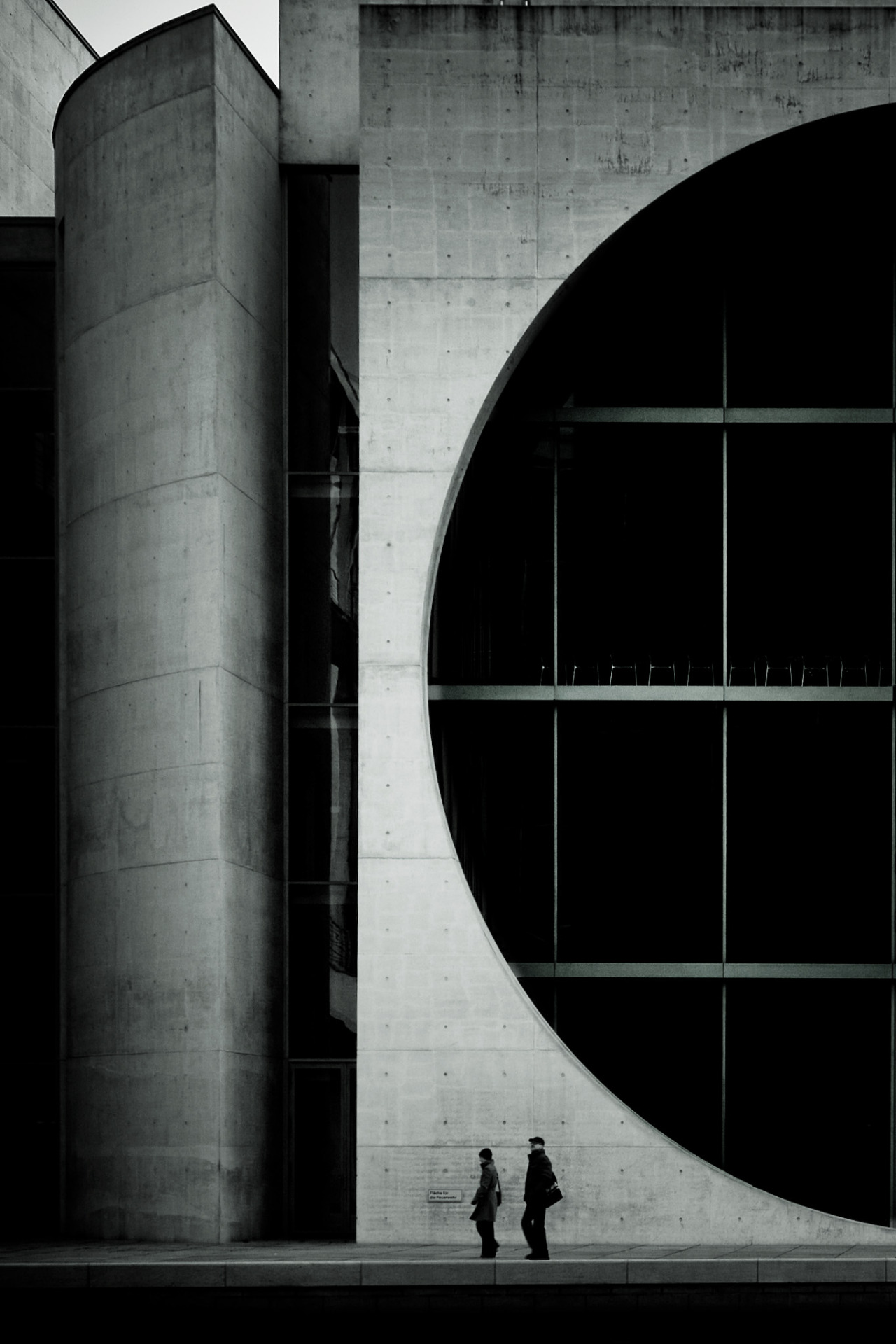 Archillect ID 37100