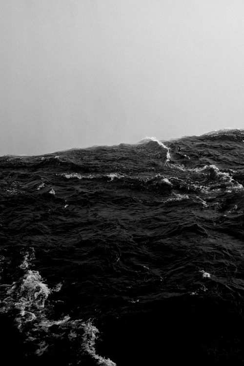 Archillect ID 37101