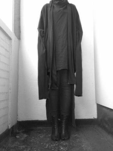 Archillect ID 37235