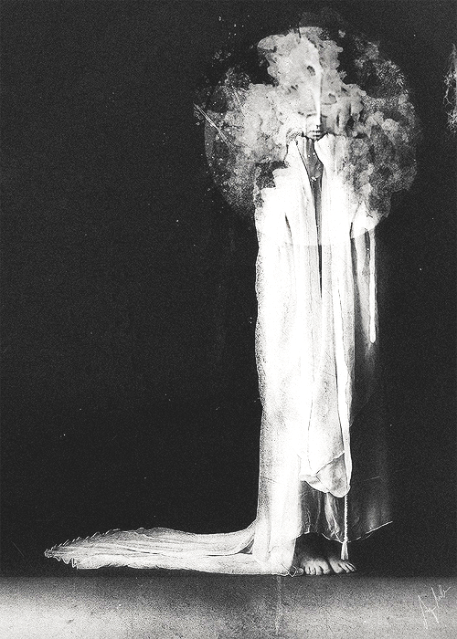 Archillect ID 37303