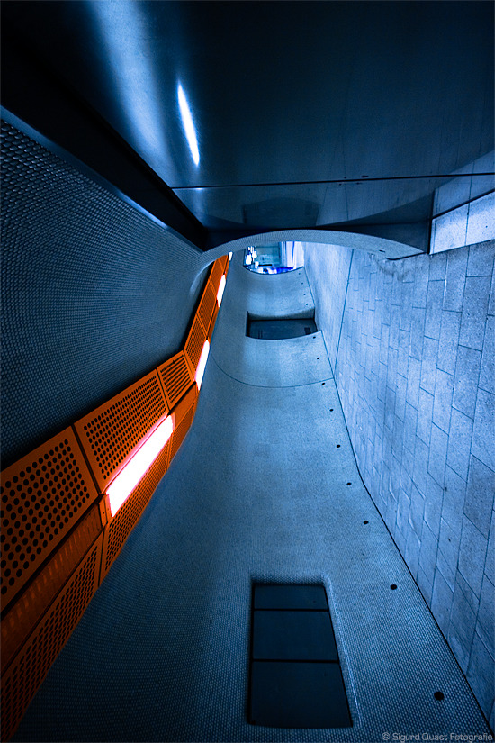 Archillect ID 37403