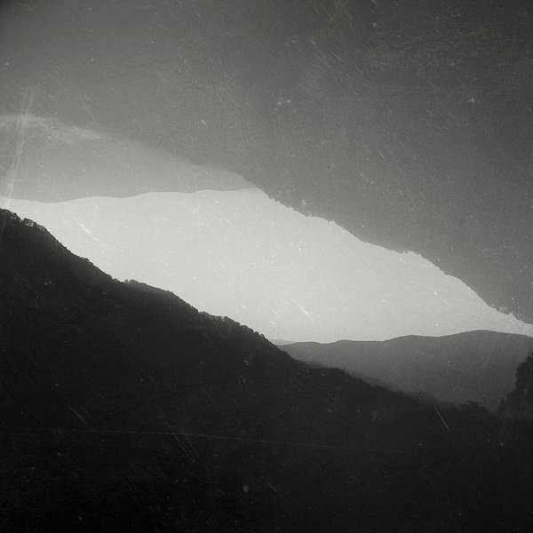 Archillect ID 37528