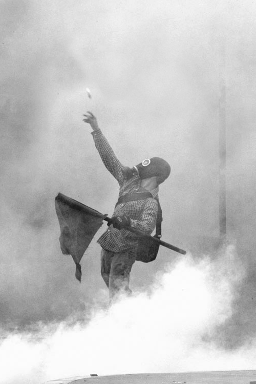 Archillect ID 37606