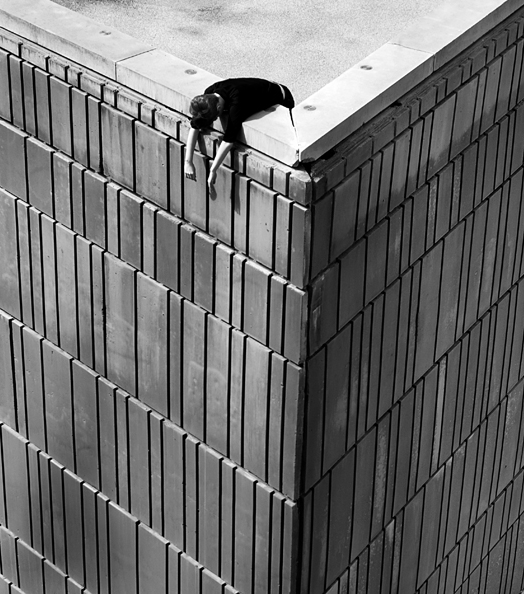 Archillect ID 37798