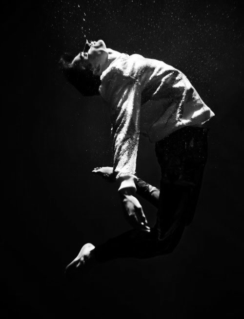 Archillect ID 37848